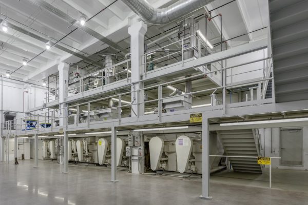 https://ini-agworld.com/wp-content/uploads/2022/03/Grain-Drop-22-600x400.jpg